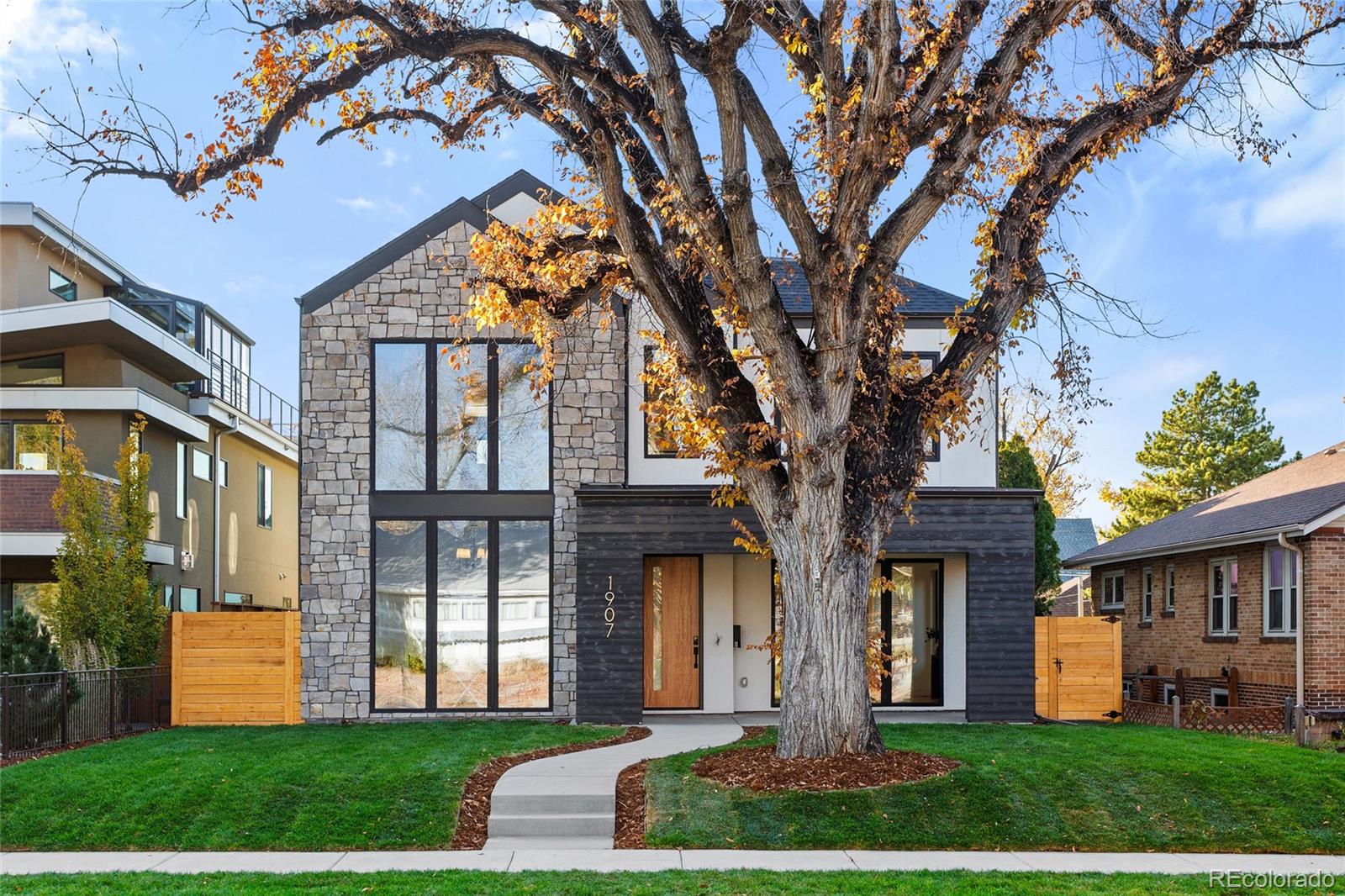 1907 S Clarkson Street