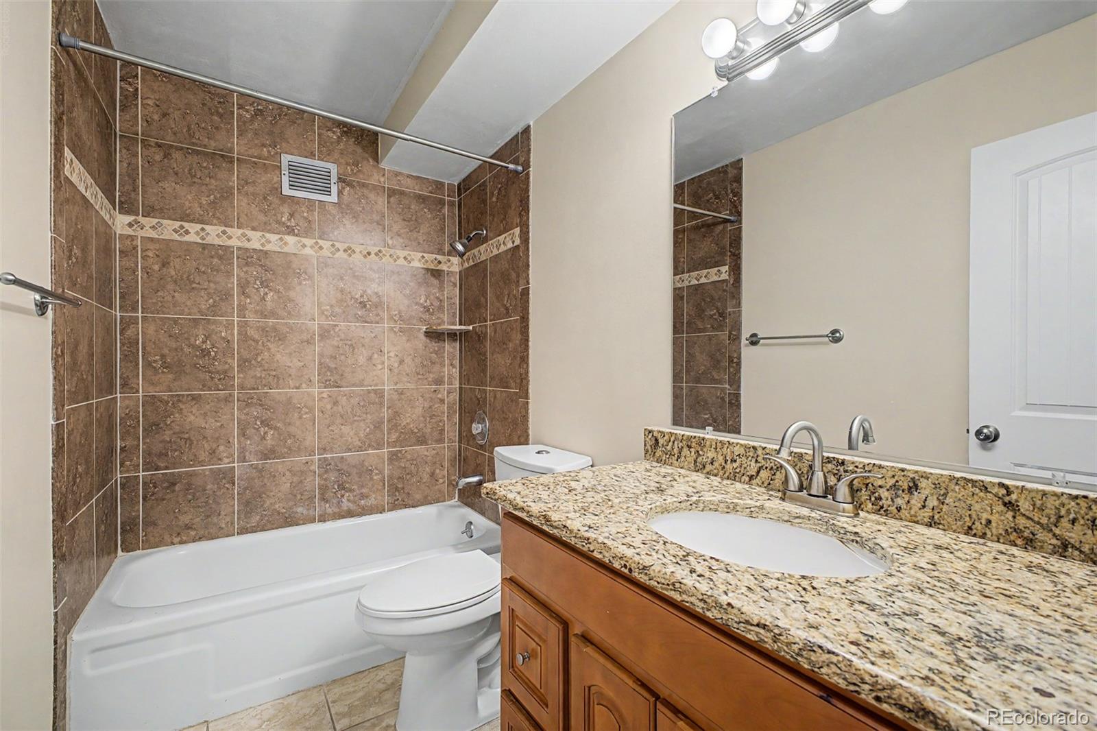 9335 E Center Avenue Unit: 9B