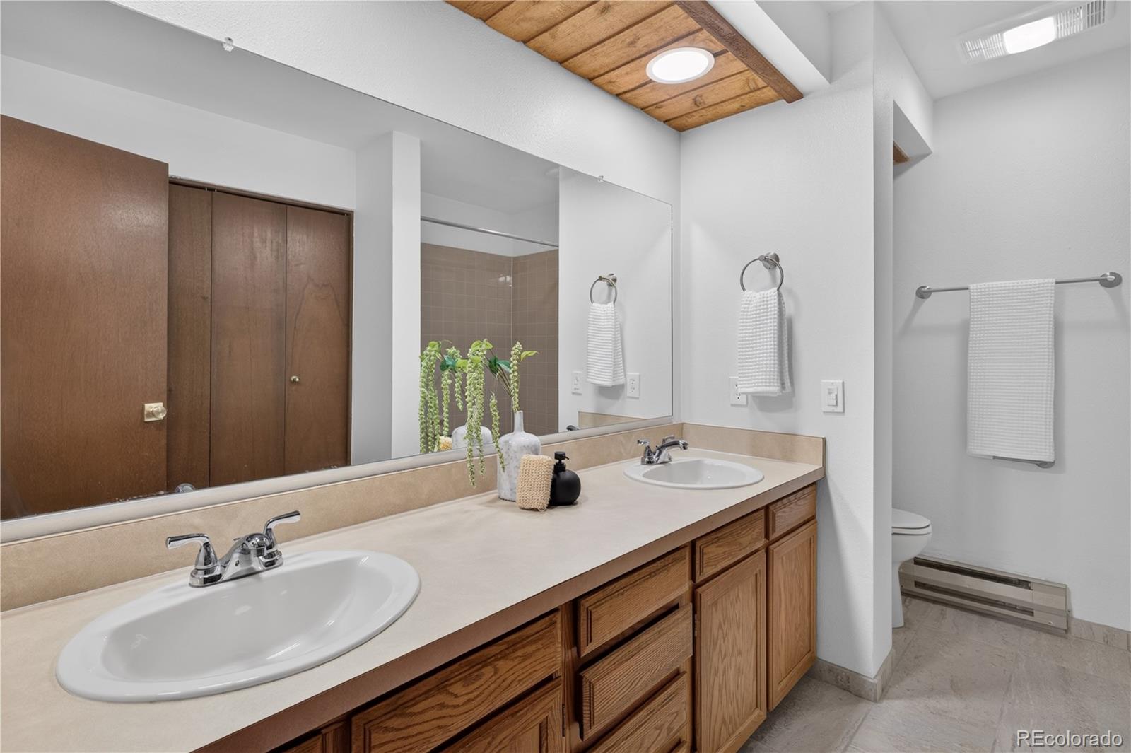 39377 Highway 6 Unit: F101