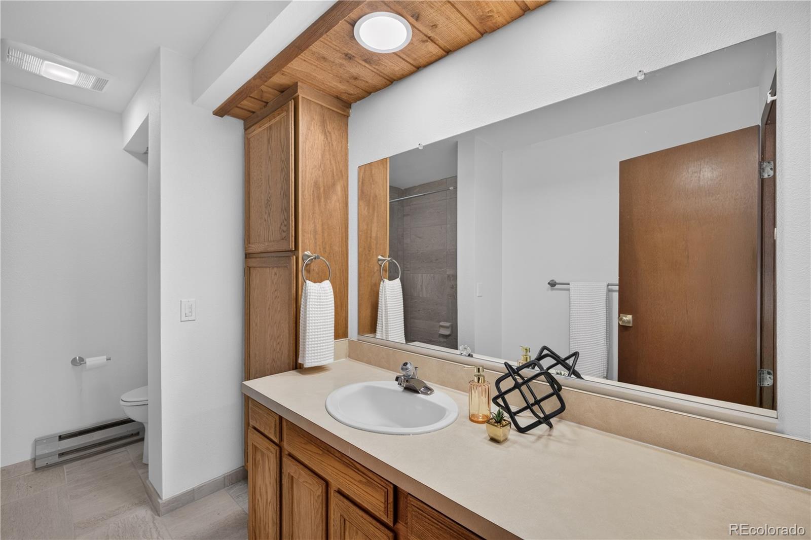 39377 Highway 6 Unit: F101
