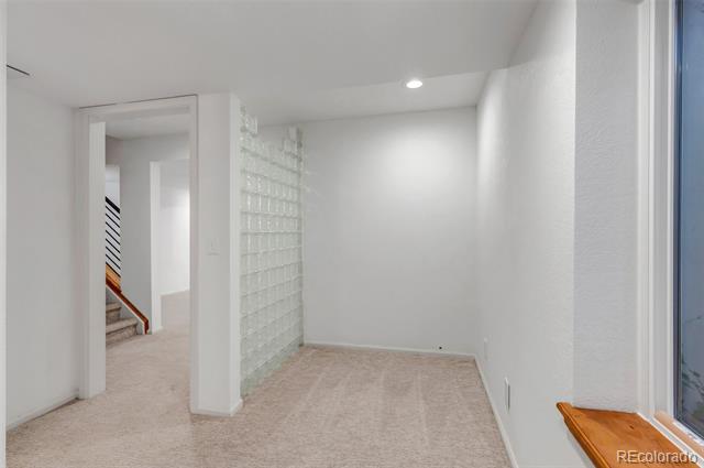 9434 Hibiscus Drive