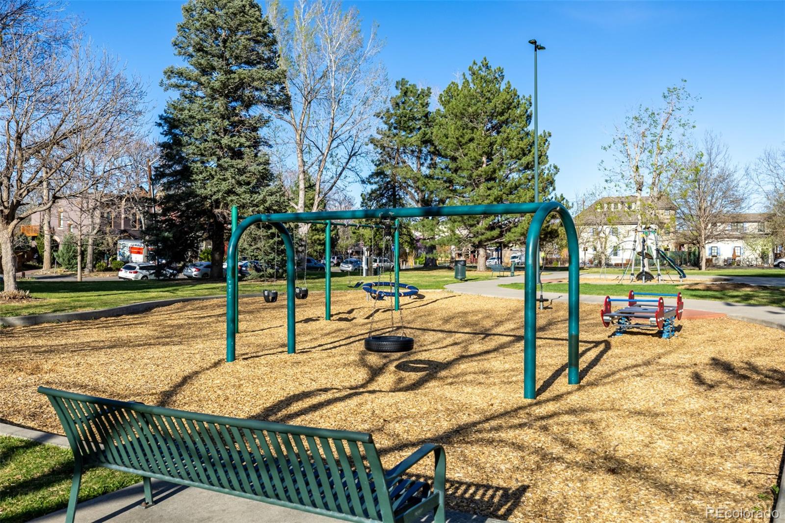 3065 N Gilpin Street