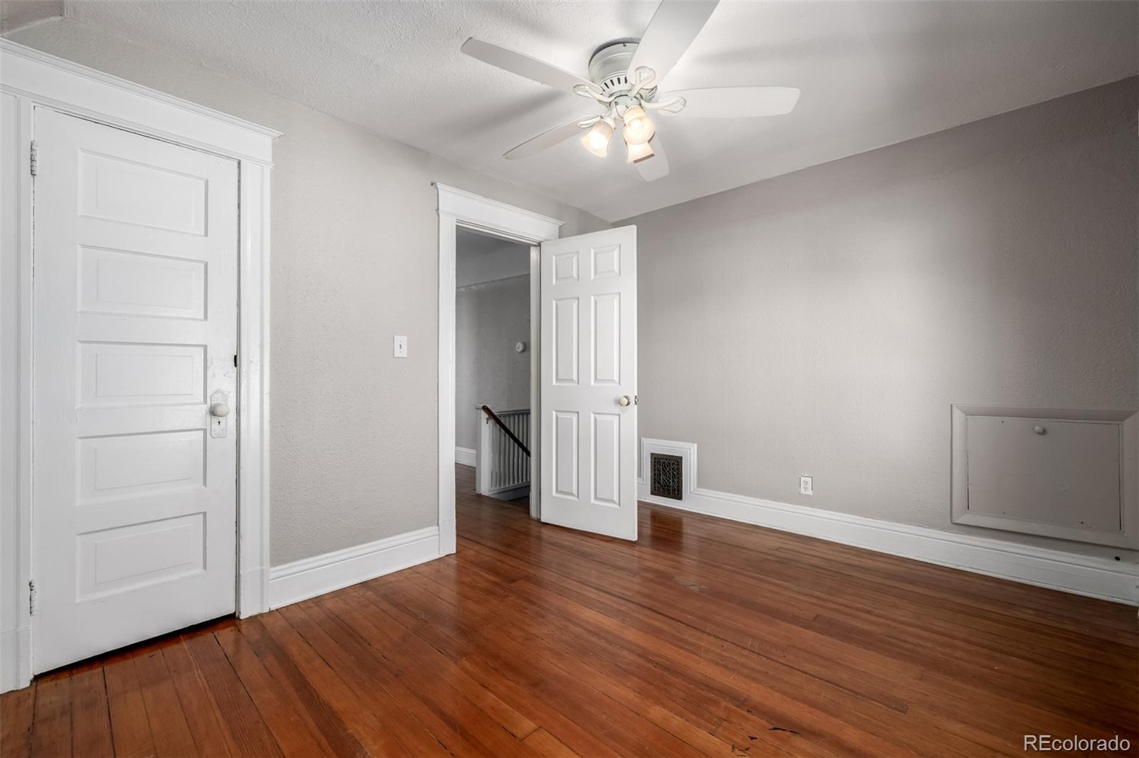 3065 N Gilpin Street