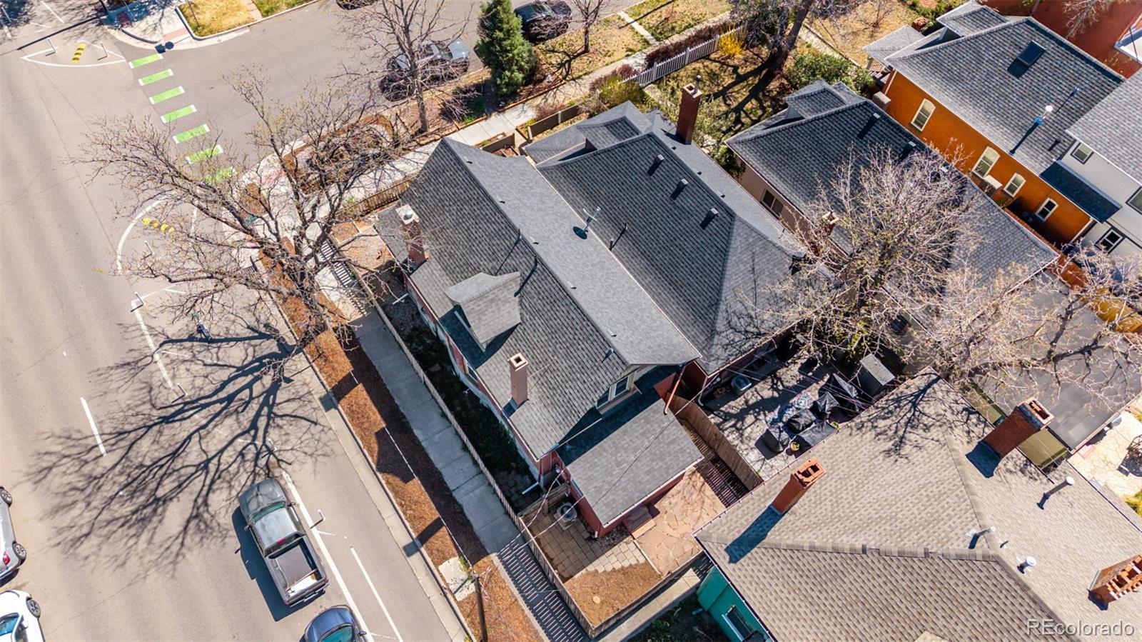 3065 N Gilpin Street