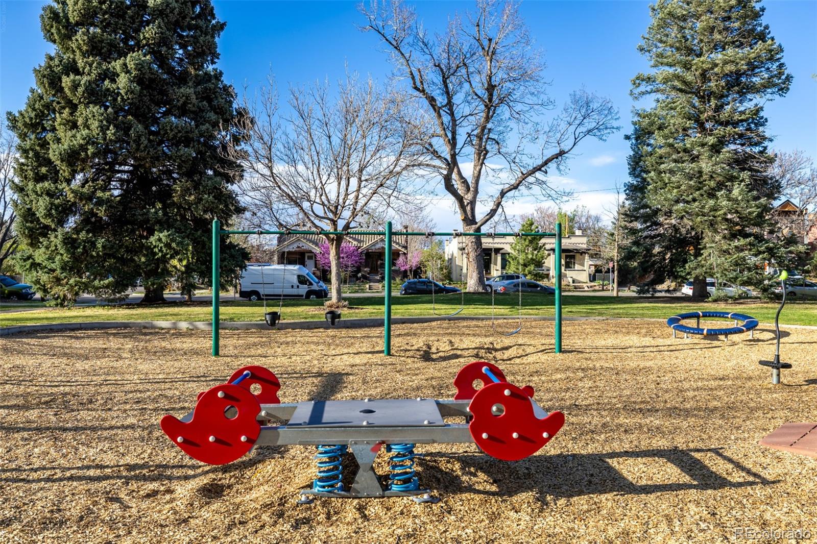 3065 N Gilpin Street