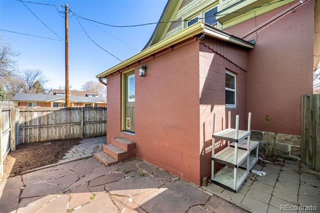 3065 N Gilpin Street