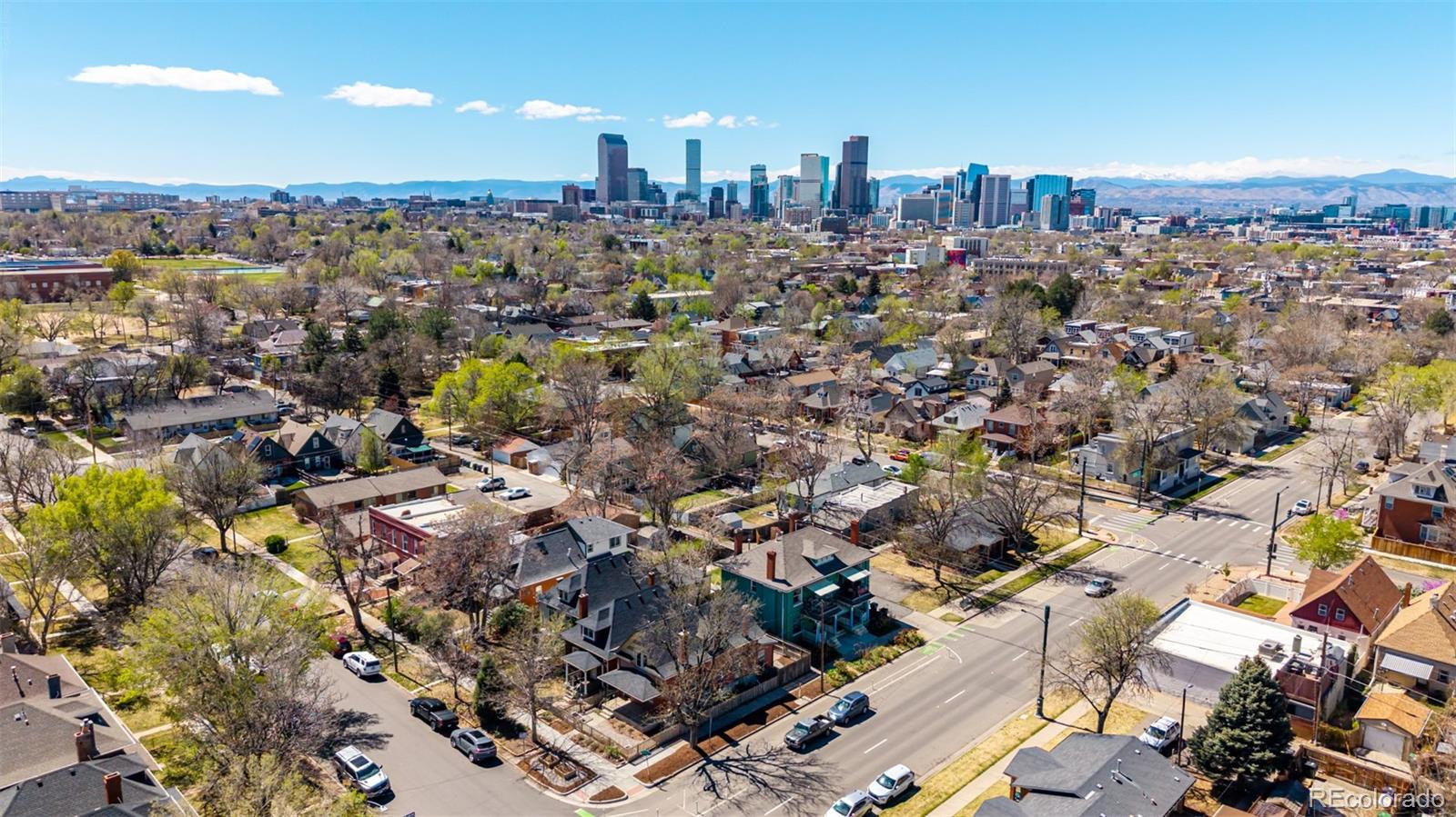 3065 N Gilpin Street