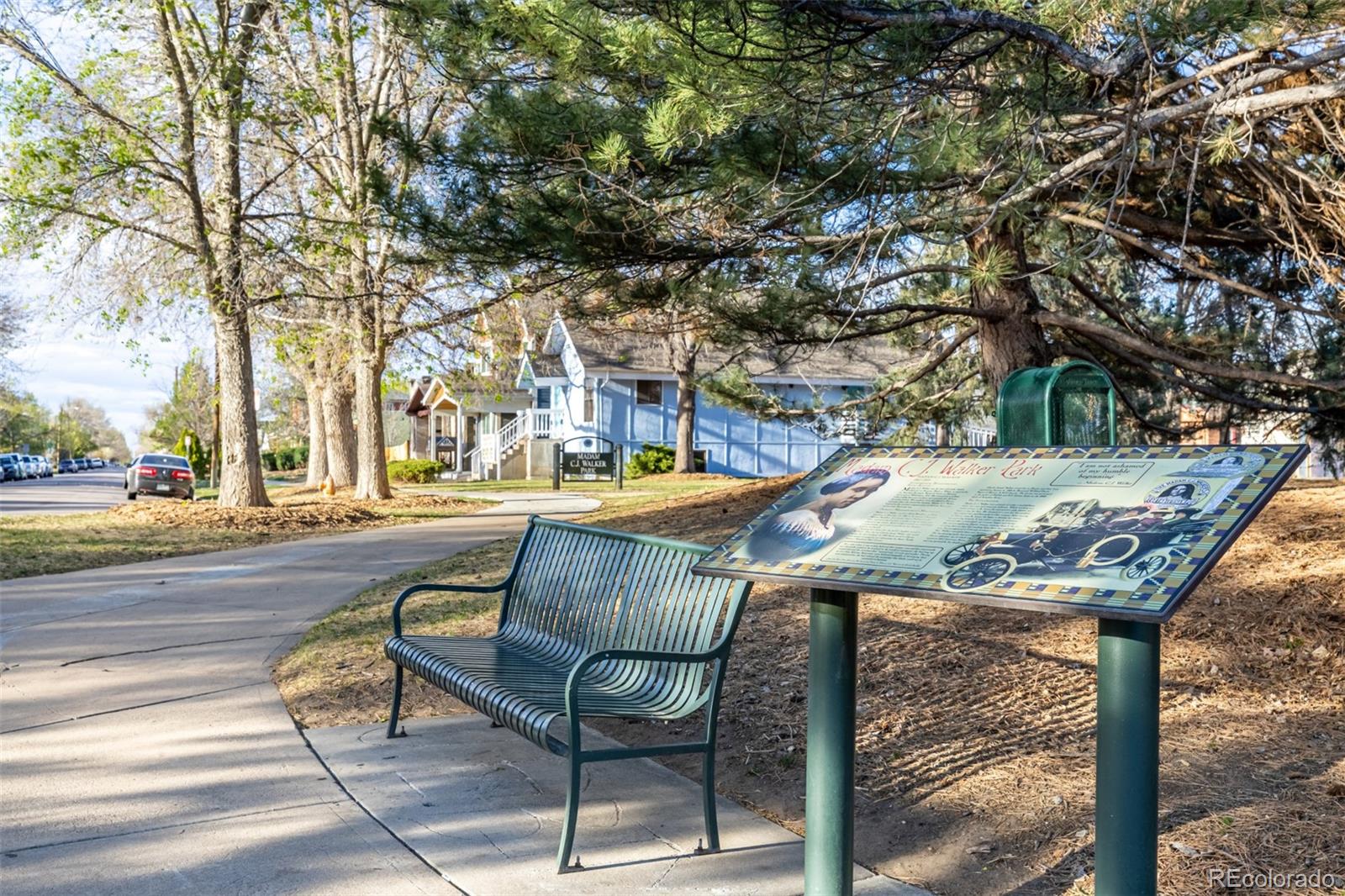 3065 N Gilpin Street