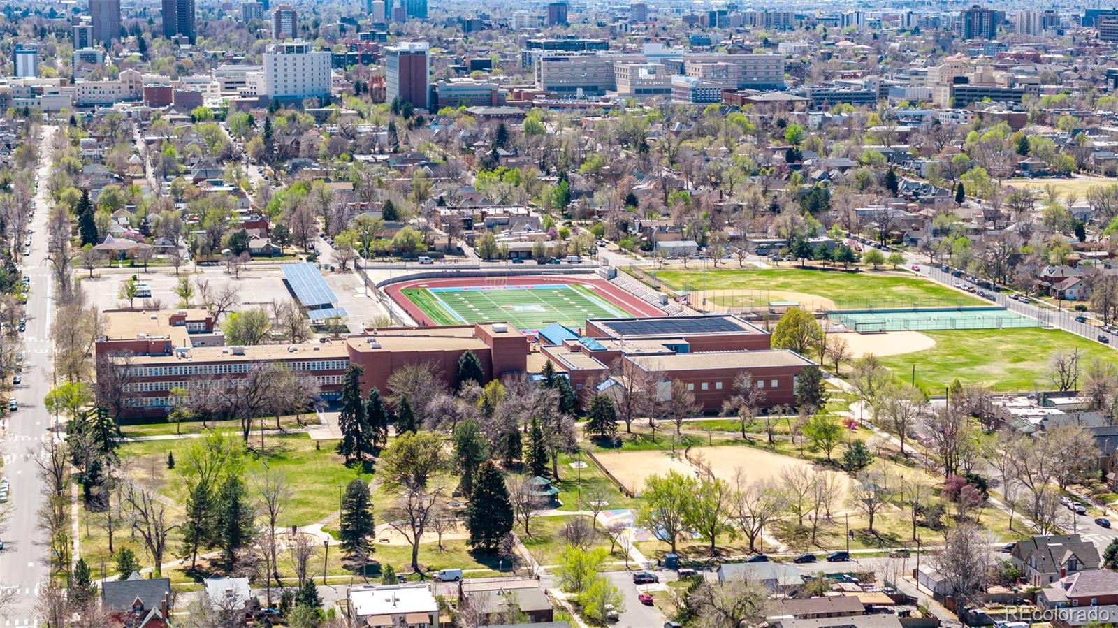 3065 N Gilpin Street