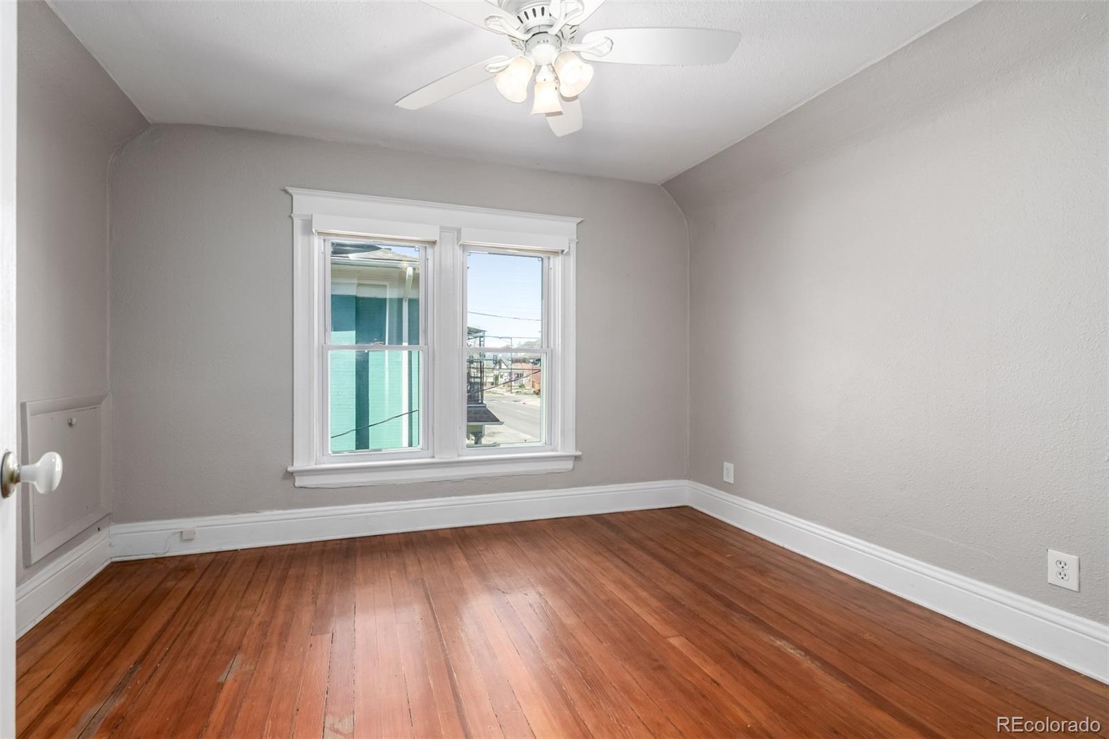 3065 N Gilpin Street