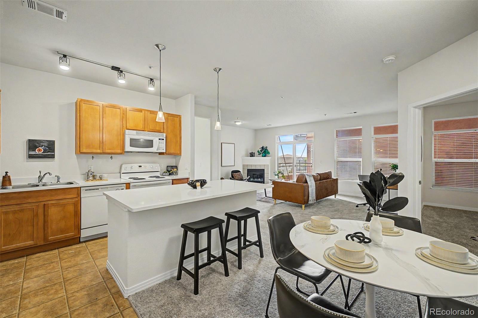 10184 Park Meadows Drive Unit: 1206