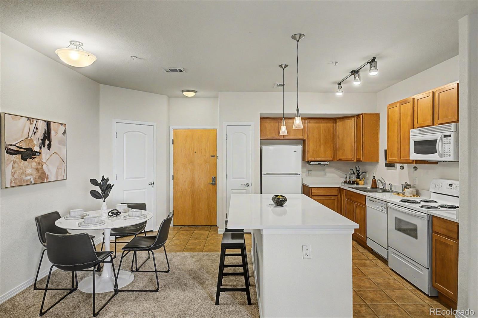 10184 Park Meadows Drive Unit: 1206