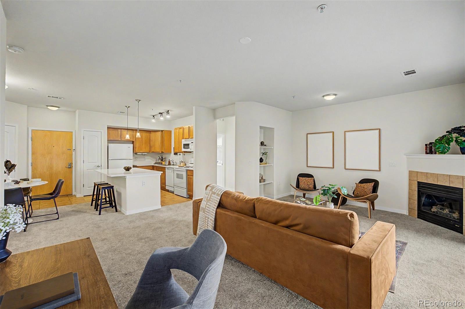 10184 Park Meadows Drive Unit: 1206