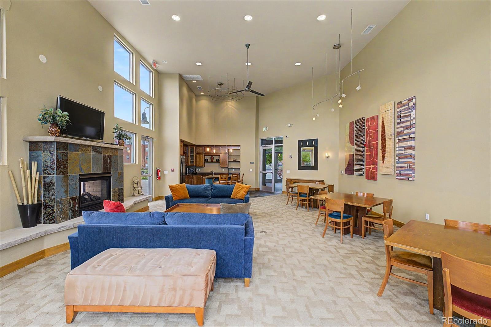 10184 Park Meadows Drive Unit: 1206