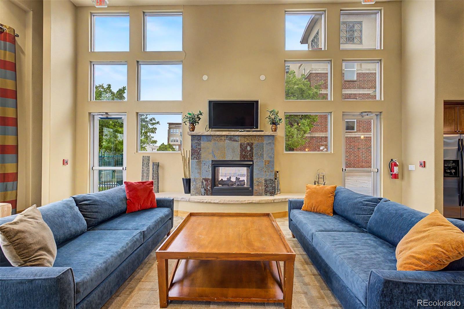 10184 Park Meadows Drive Unit: 1206