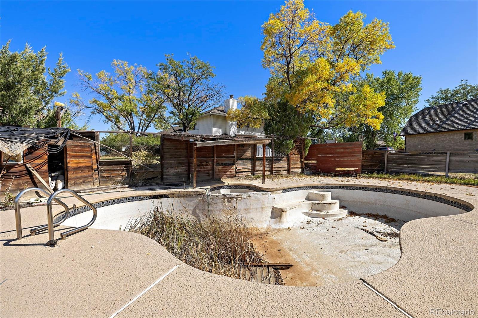 4421 Red Bird Court