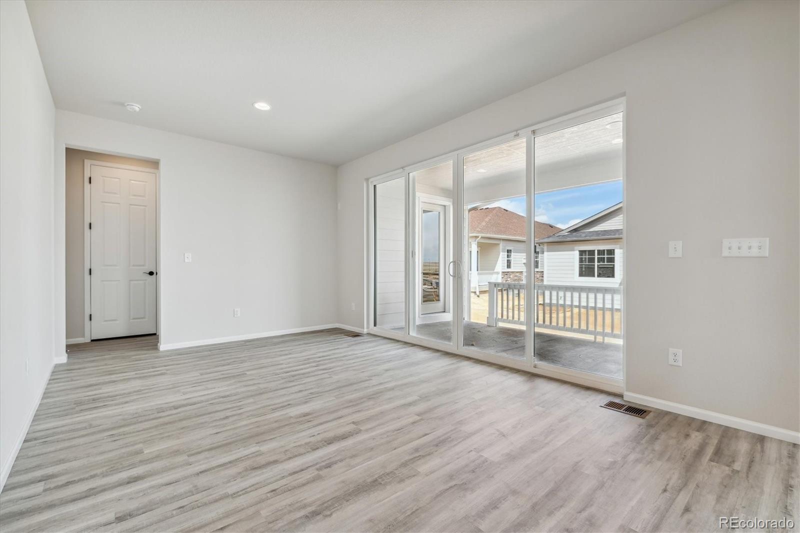 3964 N Haleyville Court