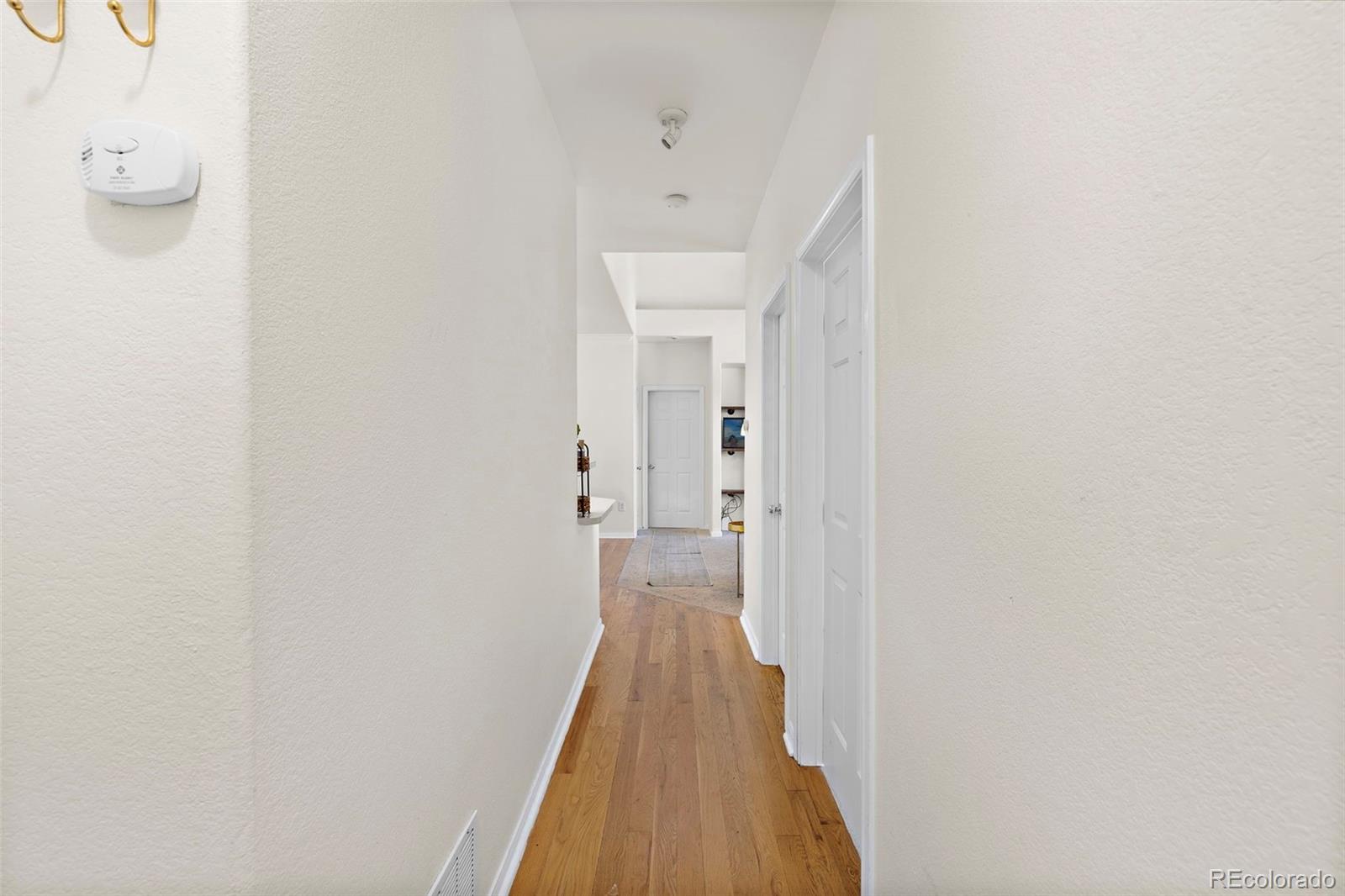 6013 Castlegate Drive Unit: D33