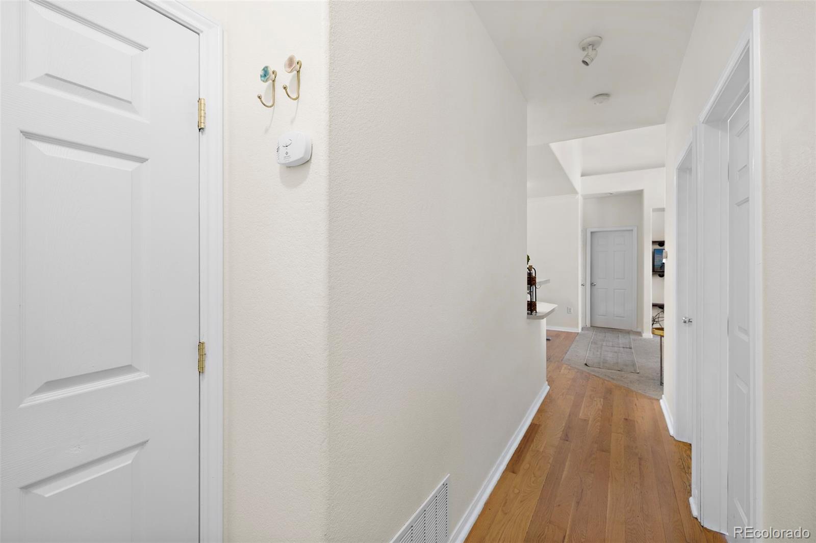 6013 Castlegate Drive Unit: D33