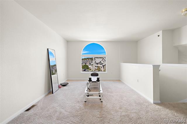 6013 Castlegate Drive Unit: D33