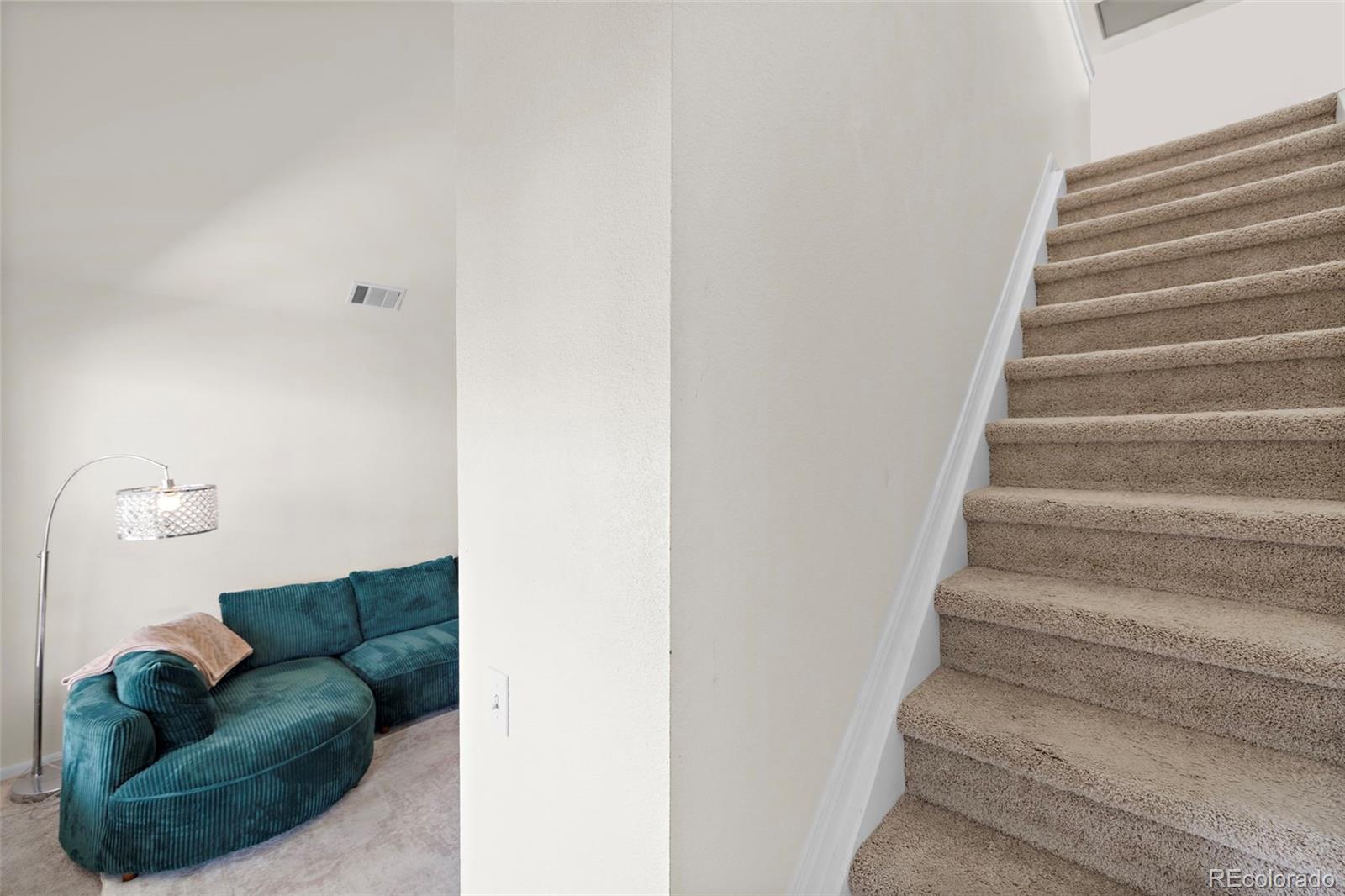 6013 Castlegate Drive Unit: D33