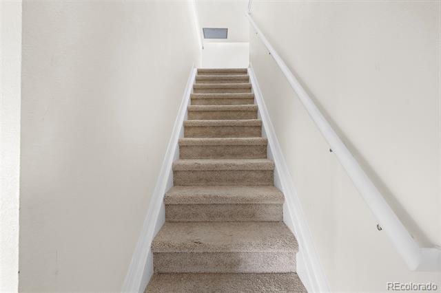 6013 Castlegate Drive Unit: D33