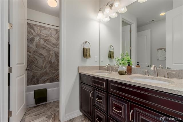 16950 W 95th Place