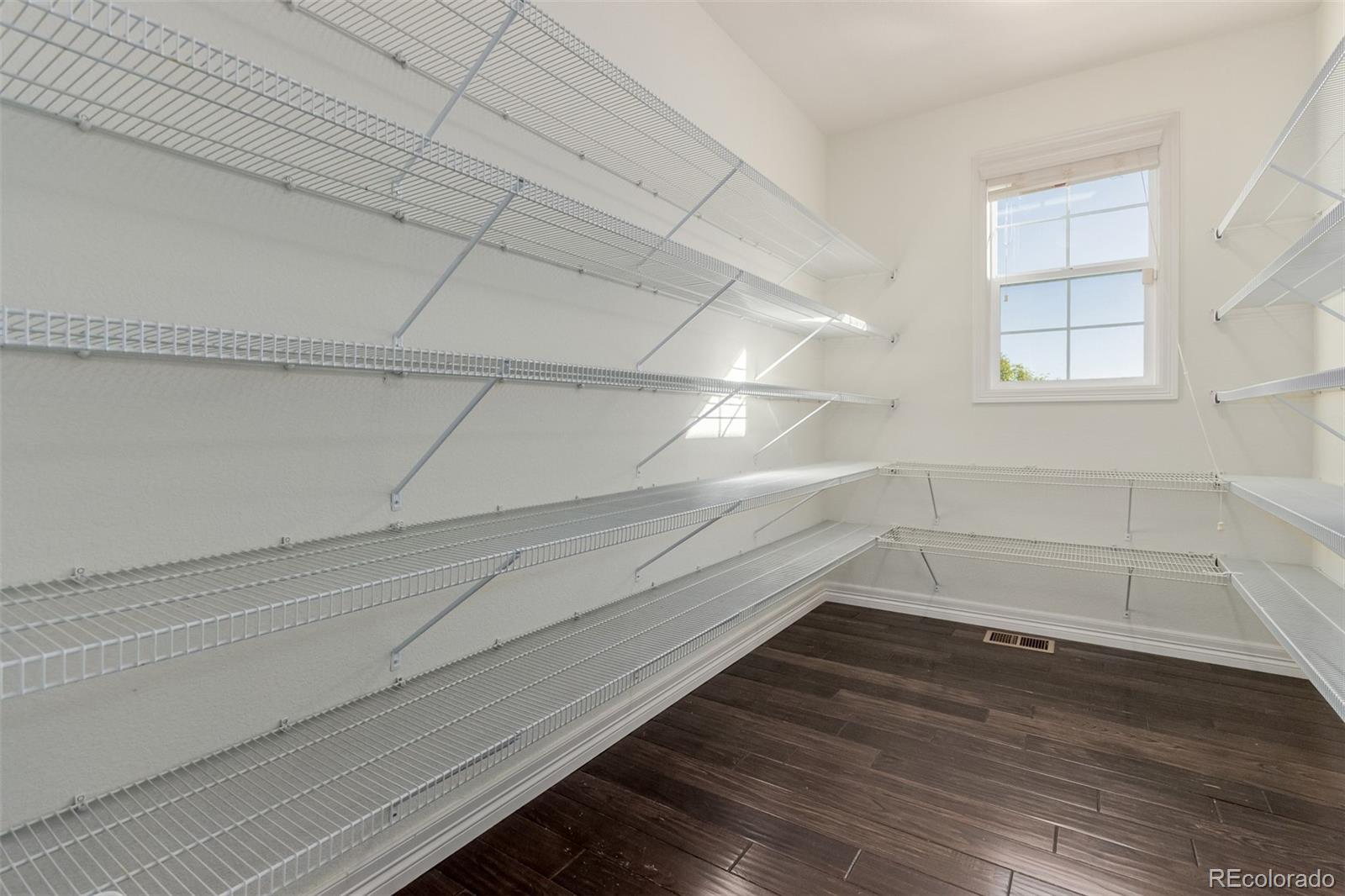 16950 W 95th Place