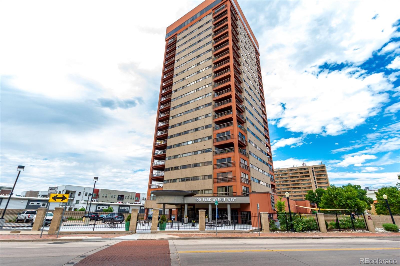 100 W Park Avenue Unit: 908