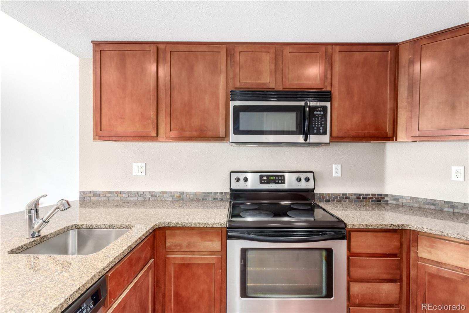 100 W Park Avenue Unit: 908