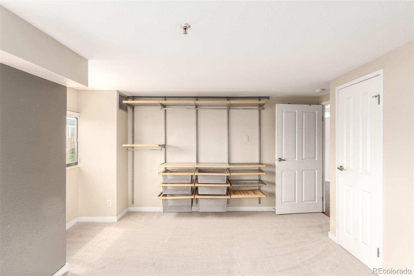 100 W Park Avenue Unit: 908