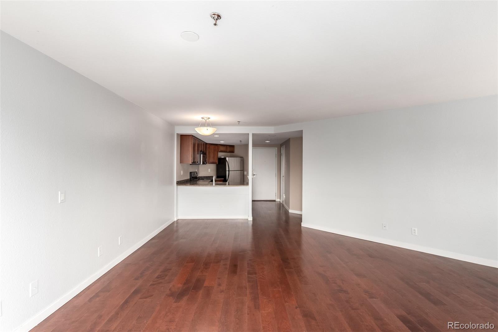 100 W Park Avenue Unit: 908