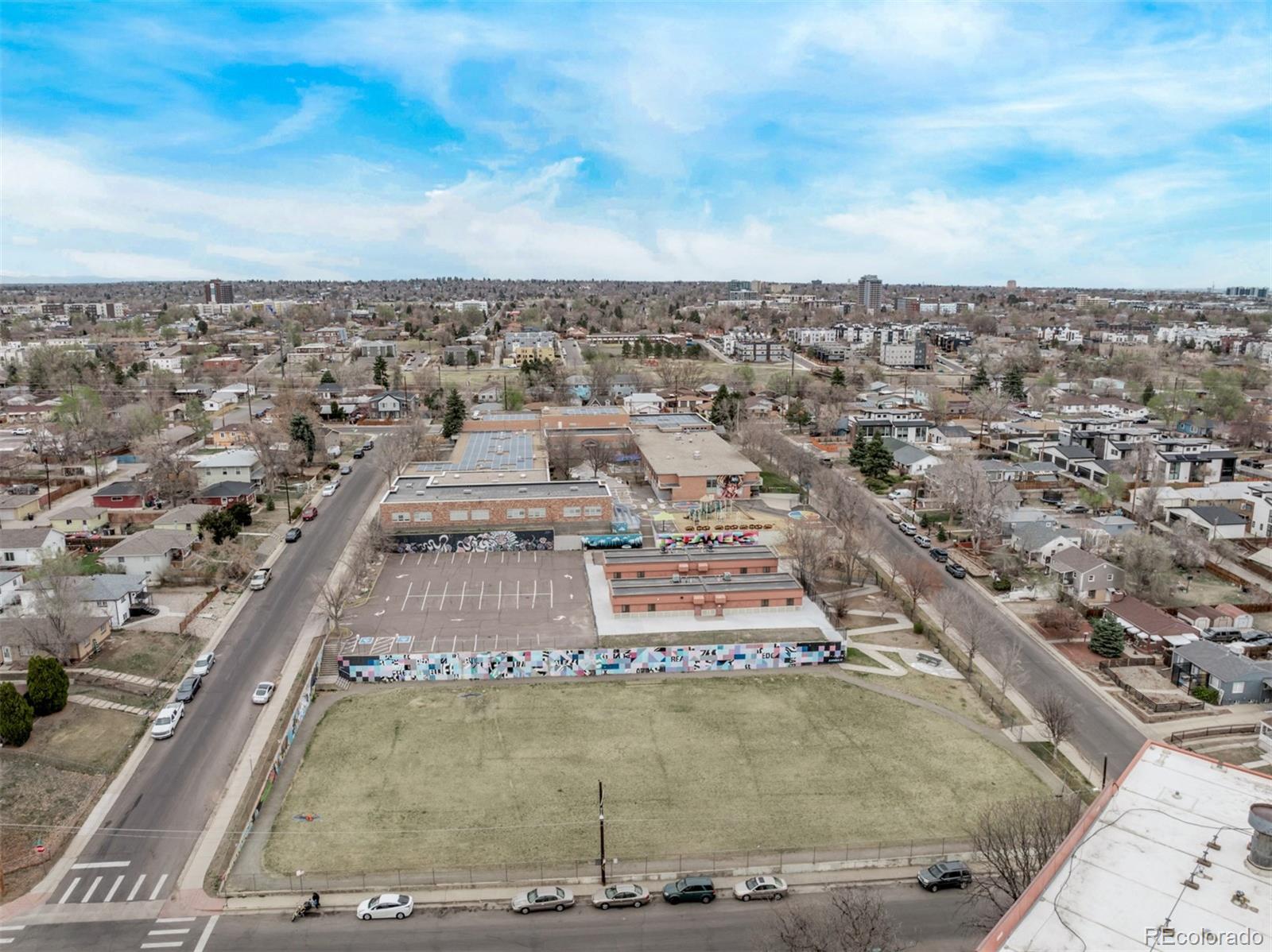 677 Vrain Street Unit: 10