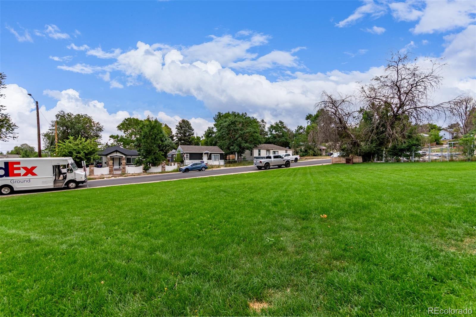 677 Vrain Street Unit: 10