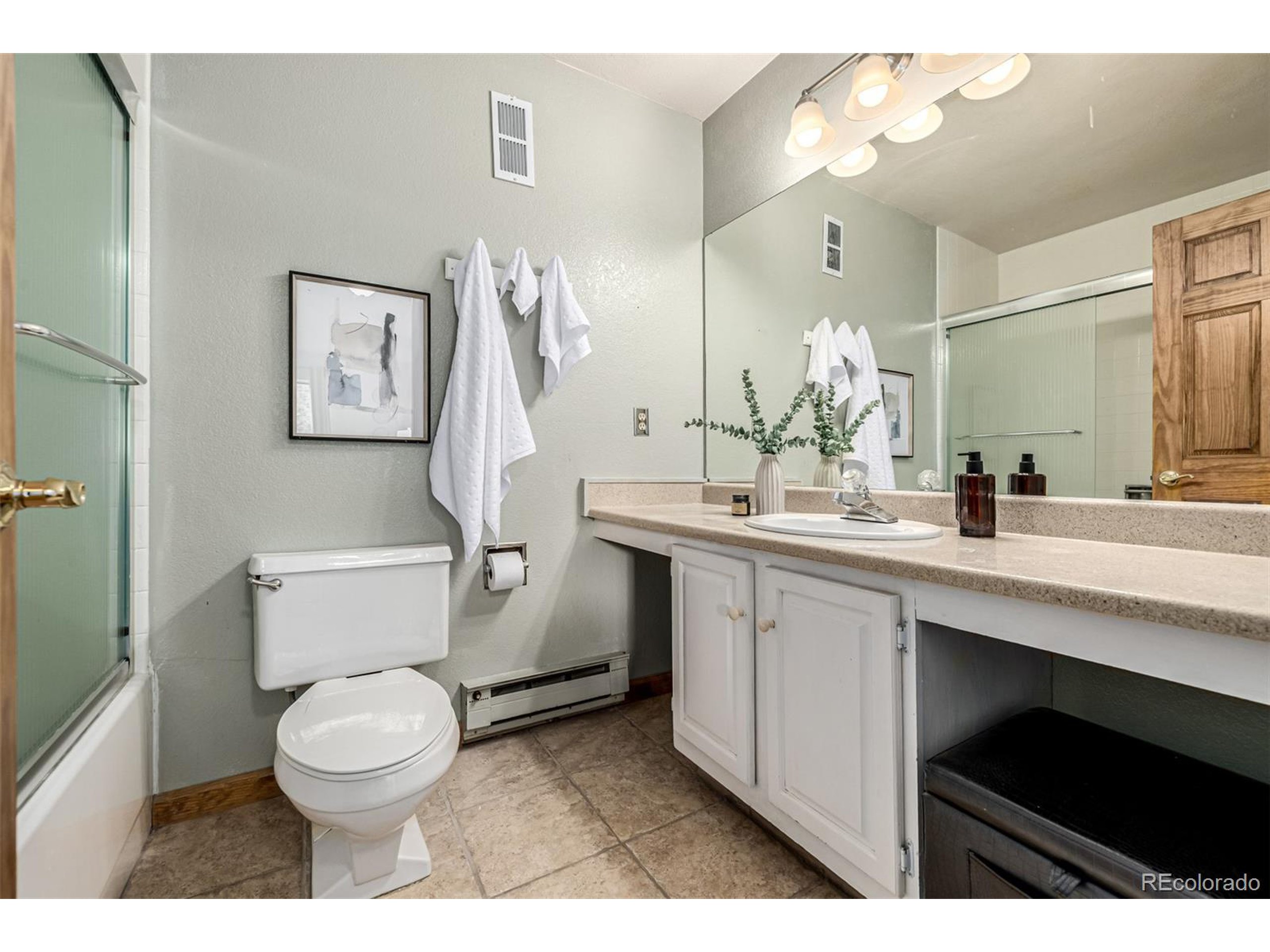 505 Village Rd 45