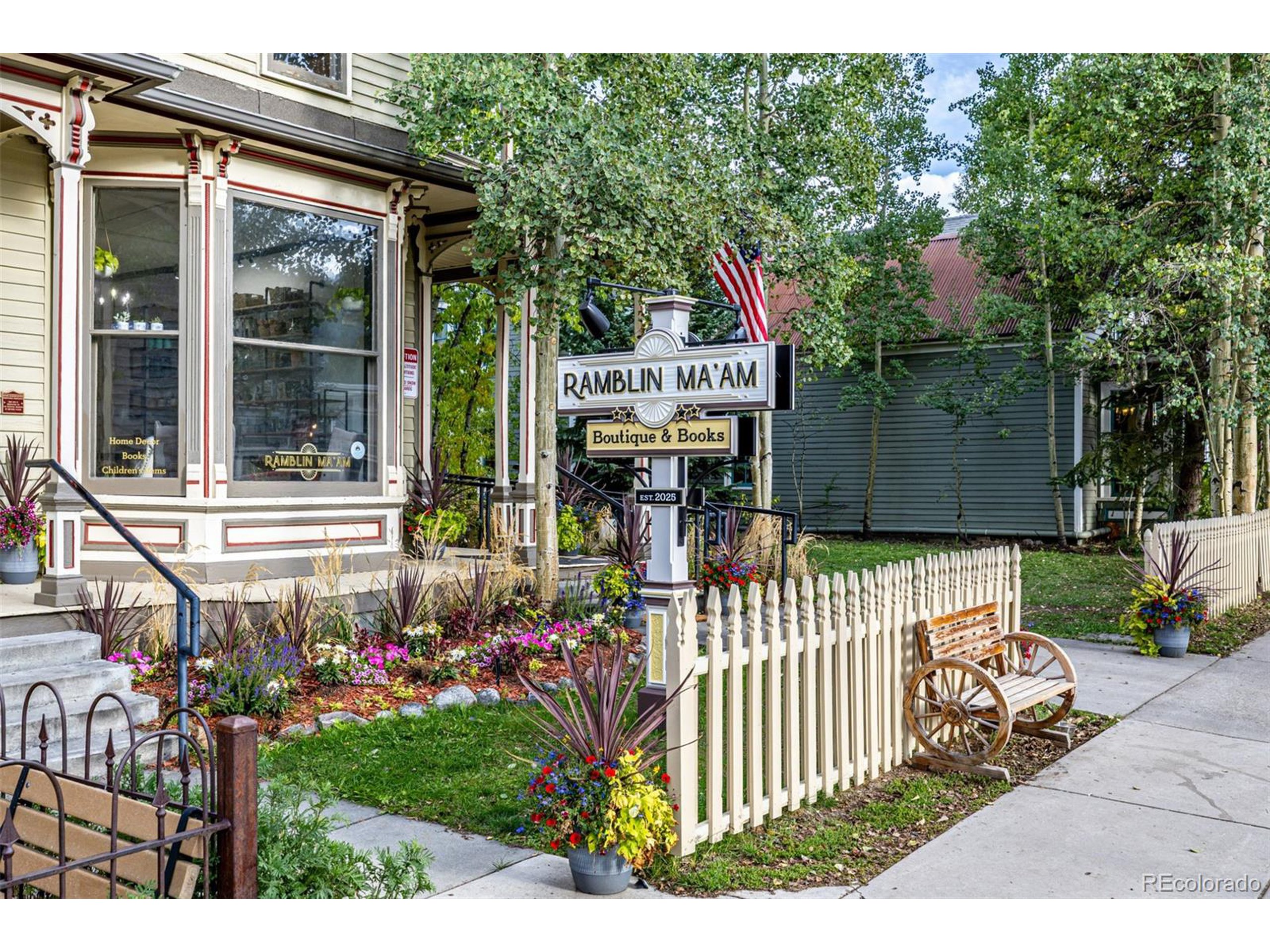 505 Village Rd 45