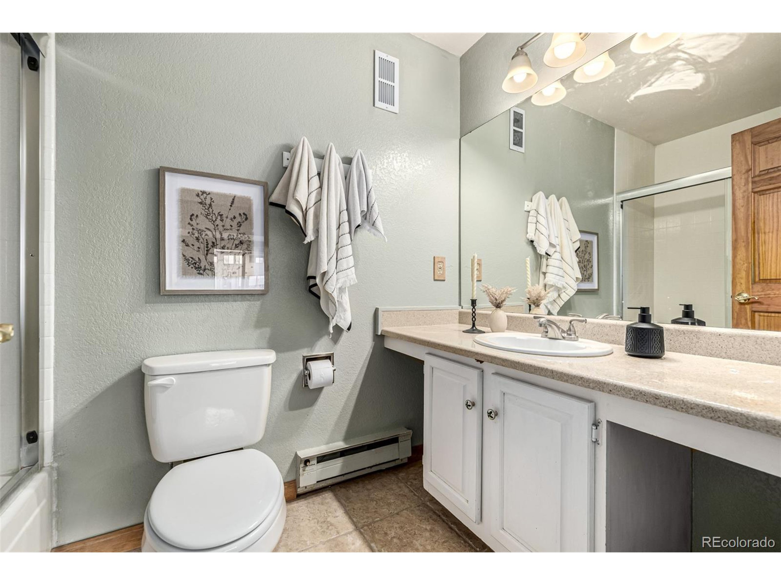 505 Village Rd 45