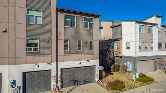 8228 E 24th Drive