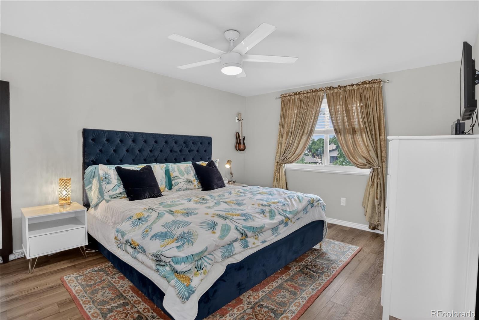 9430 W 104th Place
