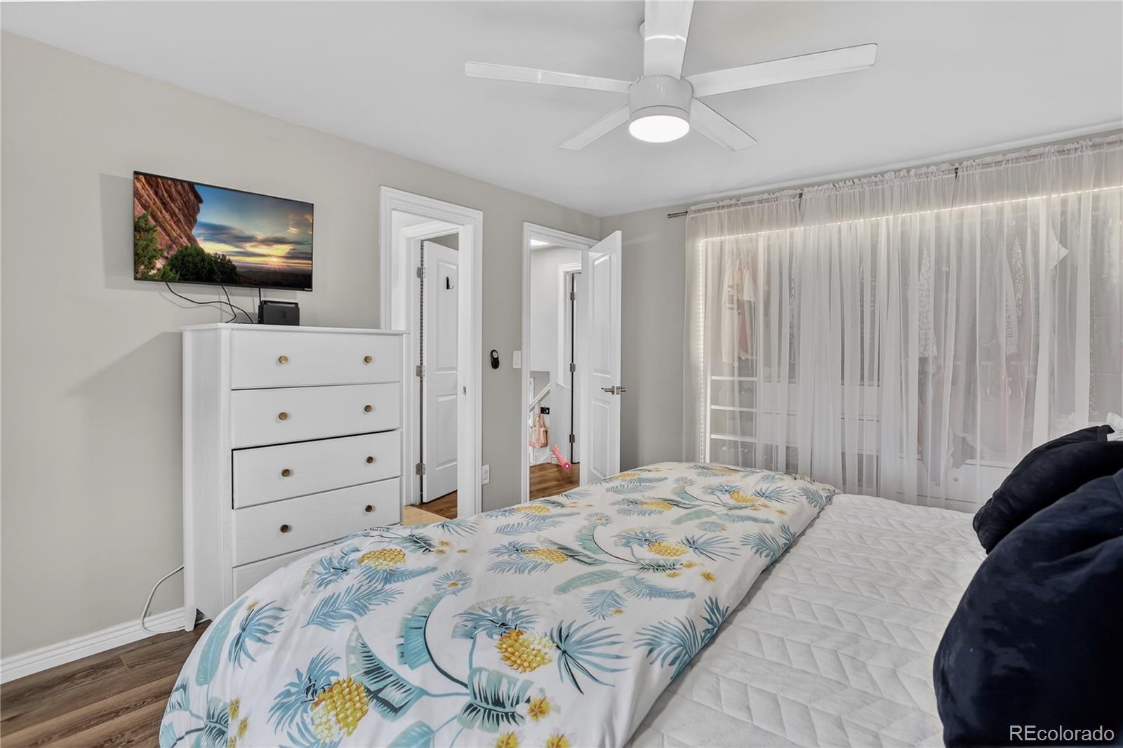 9430 W 104th Place