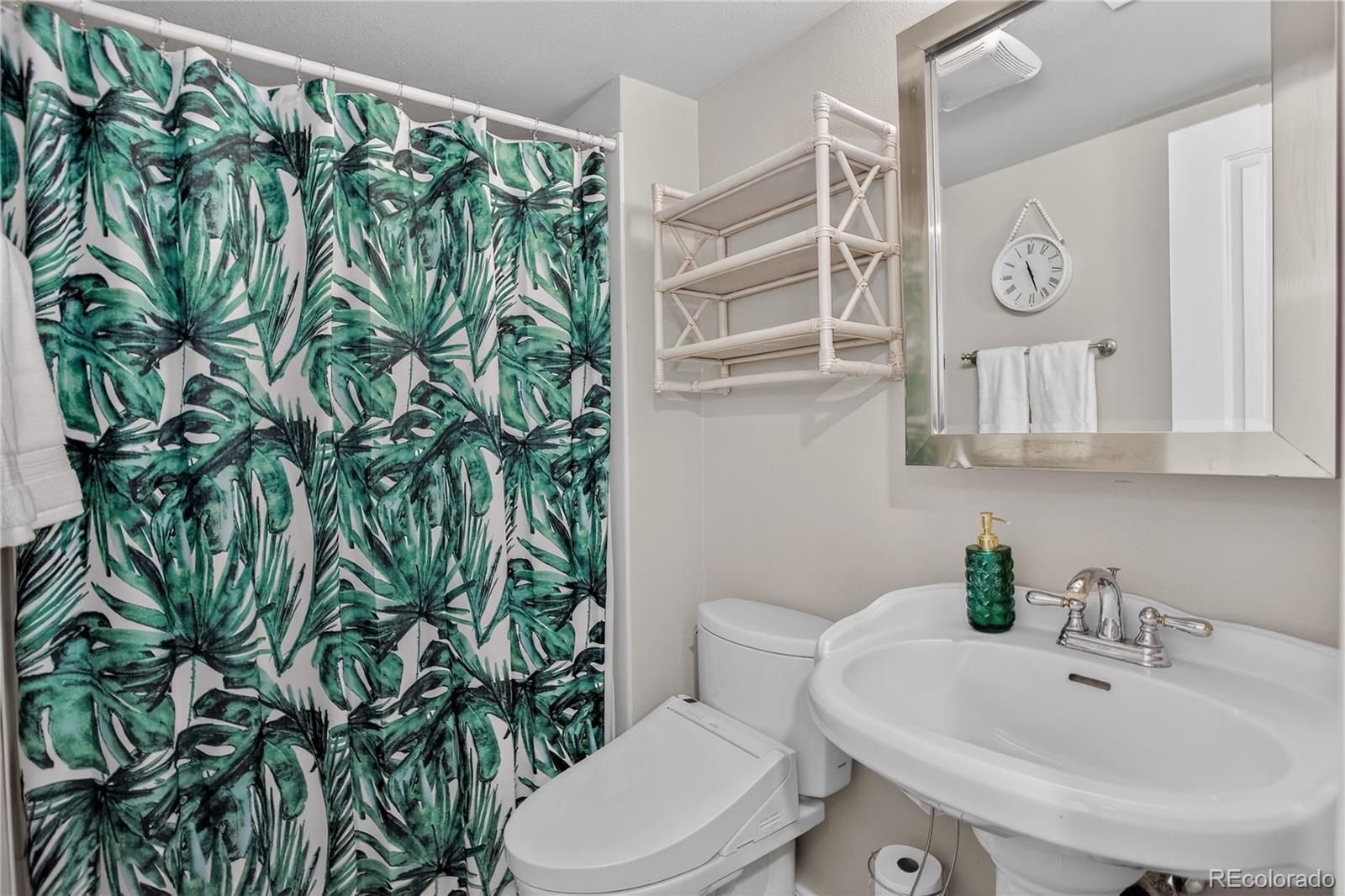 9430 W 104th Place