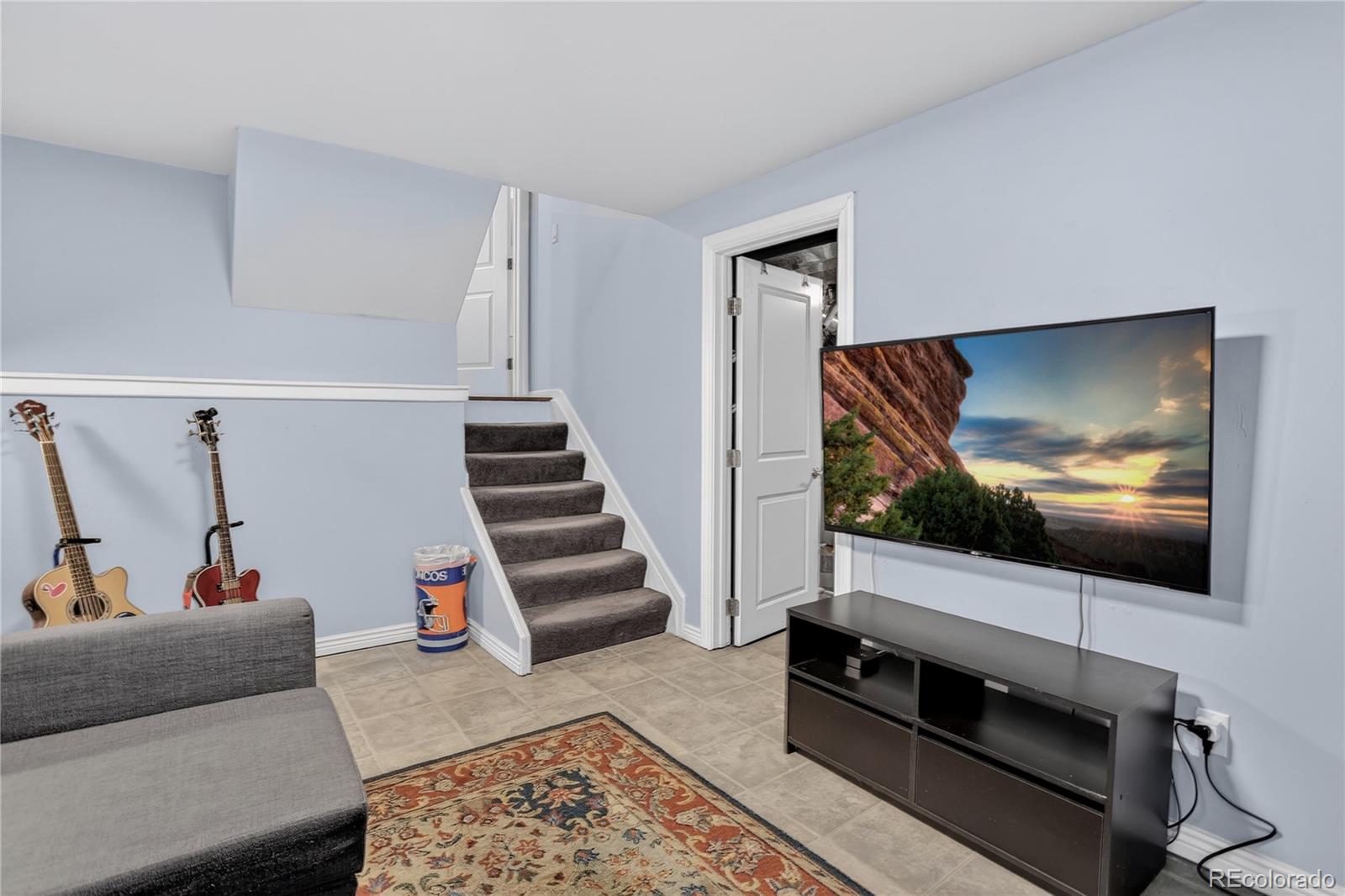 9430 W 104th Place