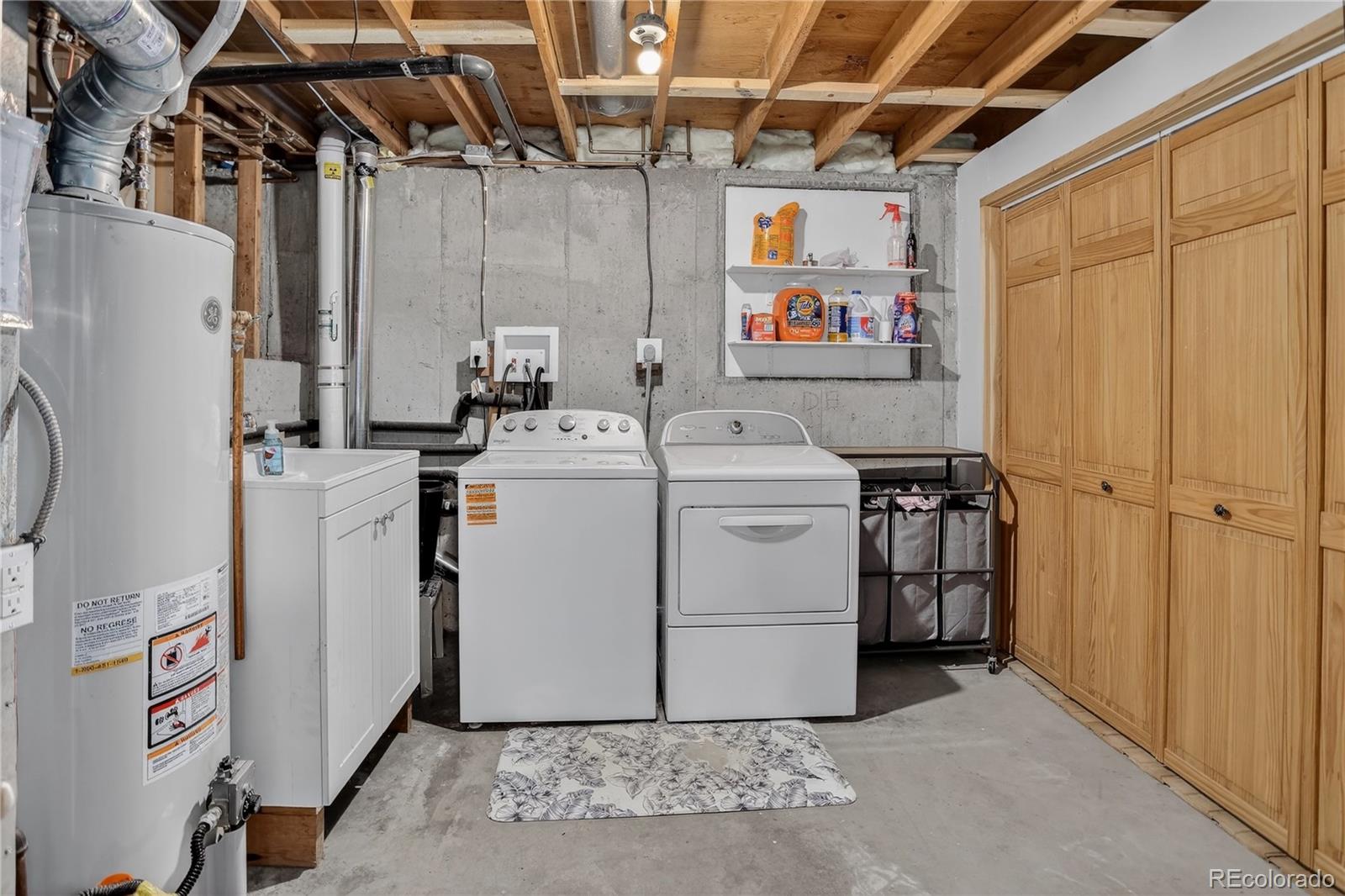 9430 W 104th Place