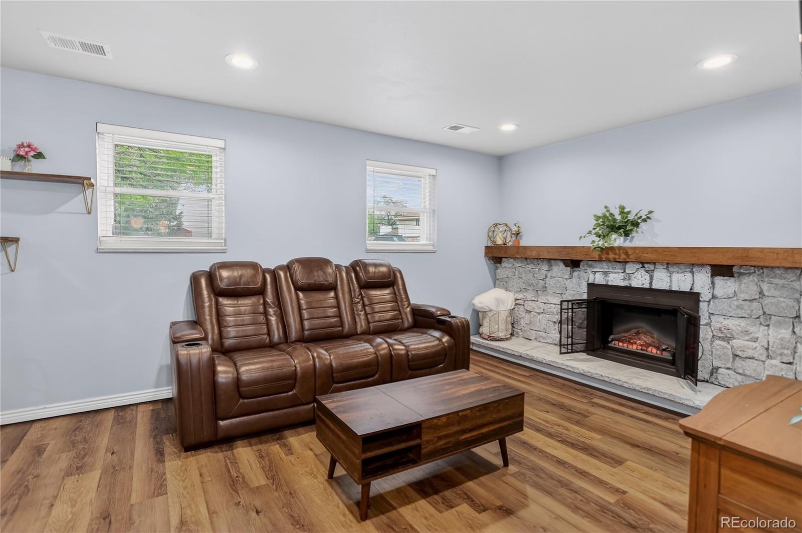 9430 W 104th Place