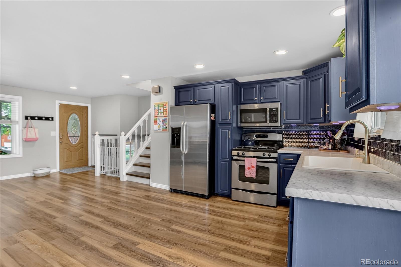 9430 W 104th Place
