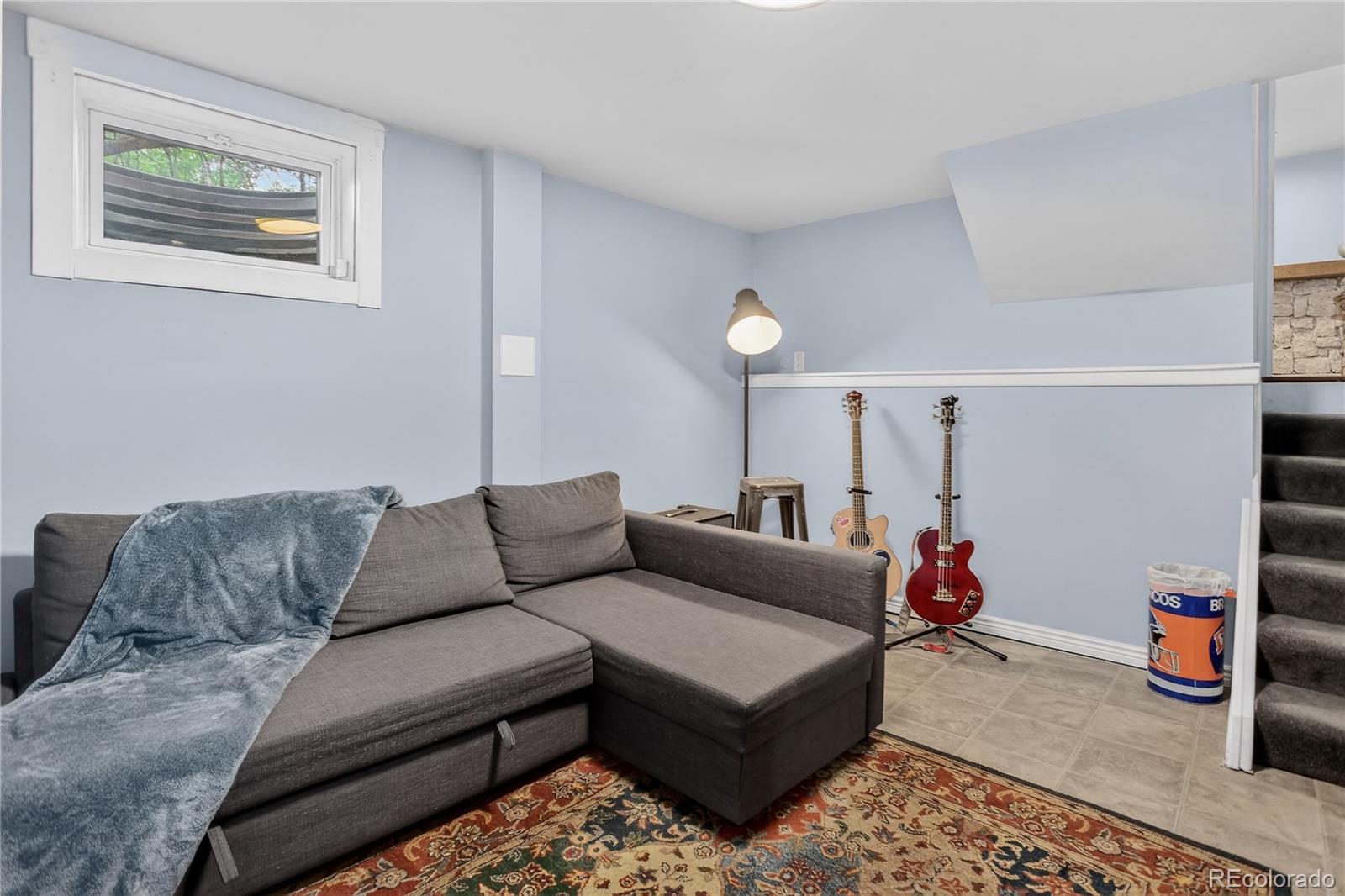 9430 W 104th Place