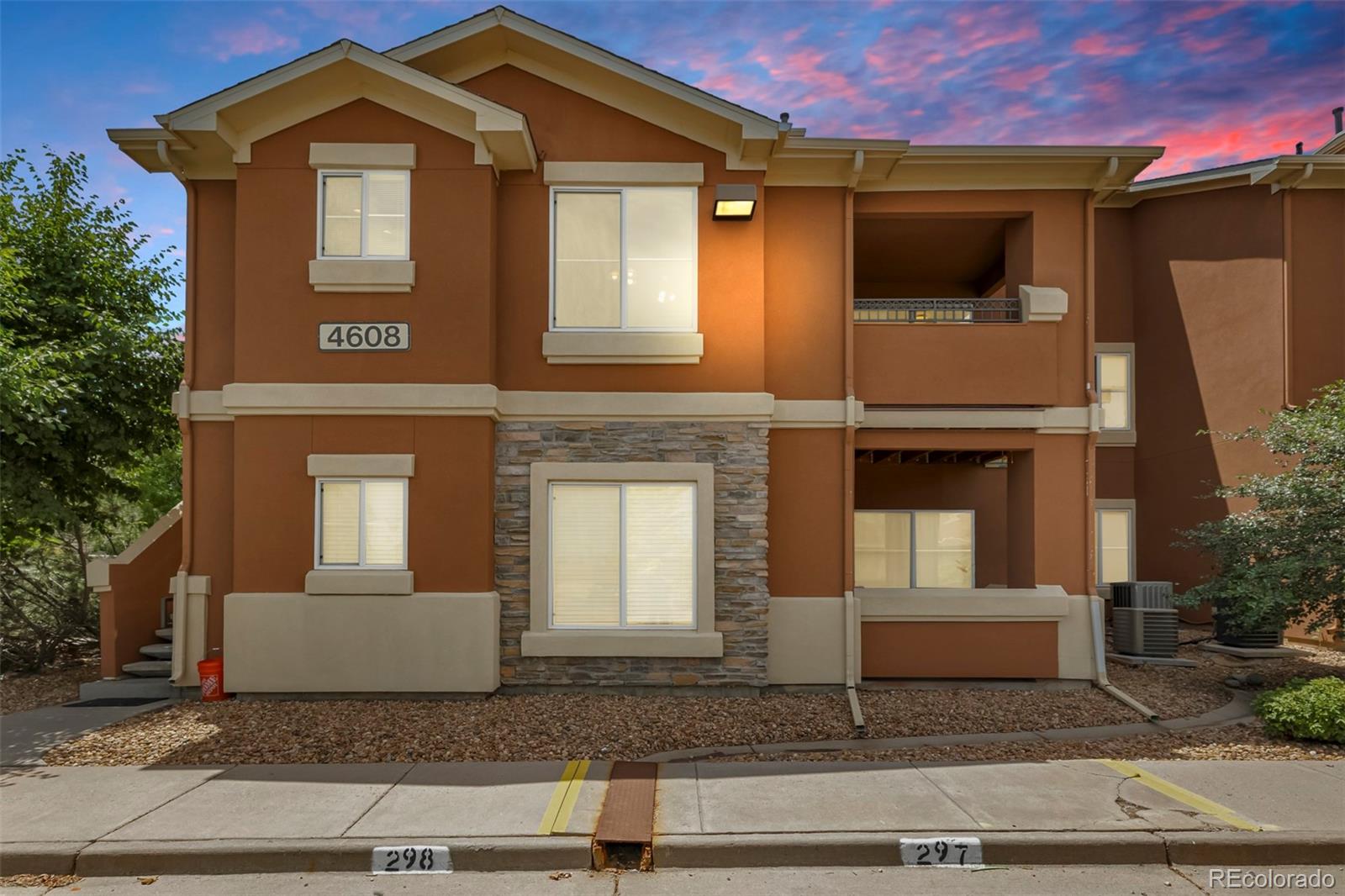 4608 Copeland Loop Unit: 201