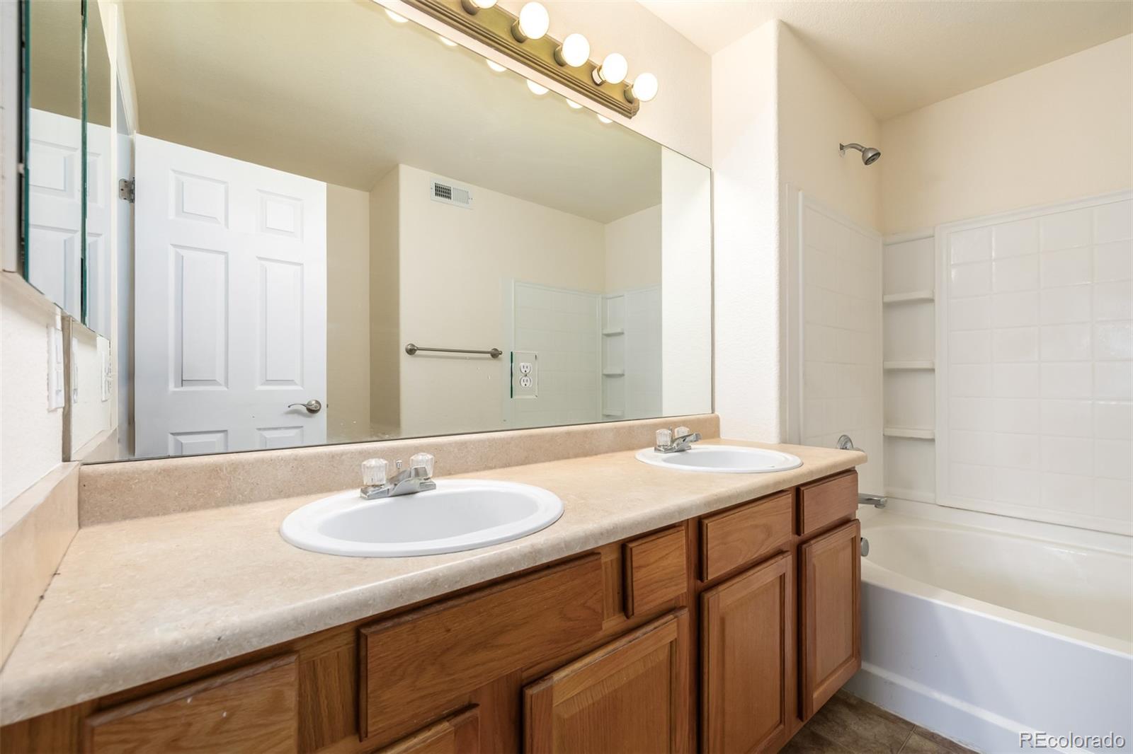 4608 Copeland Loop Unit: 201