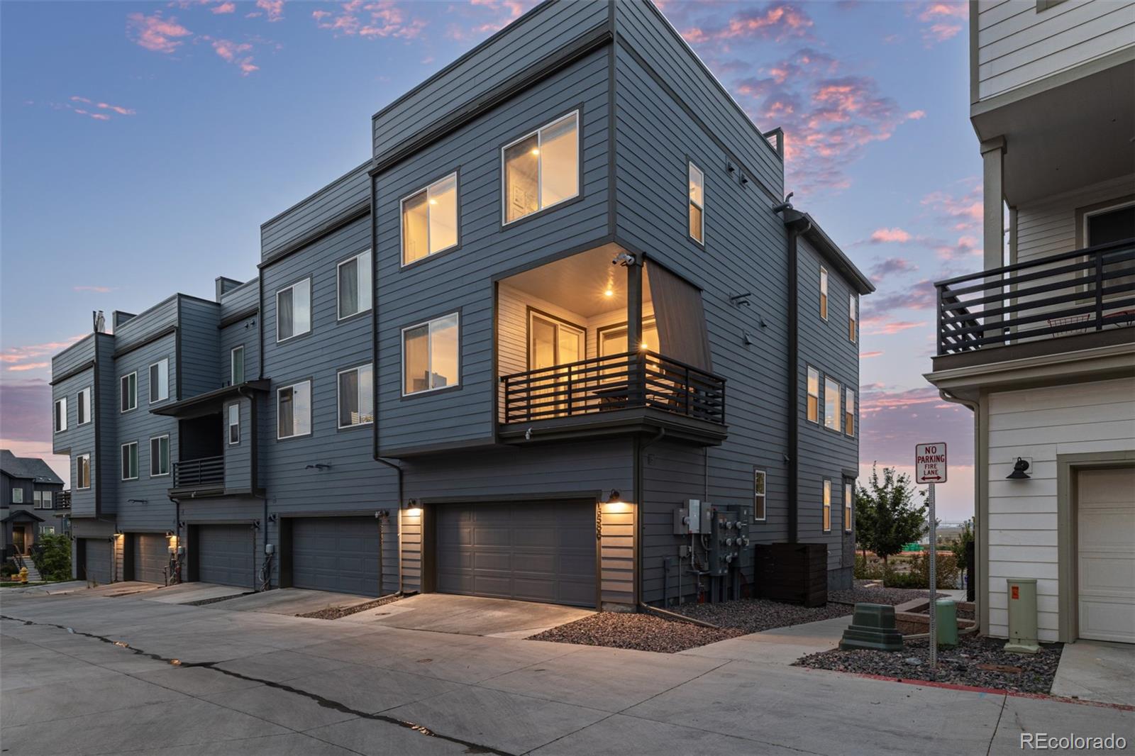 16586 Shoshone Place