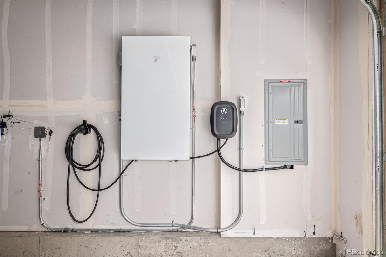 16586 Shoshone Place